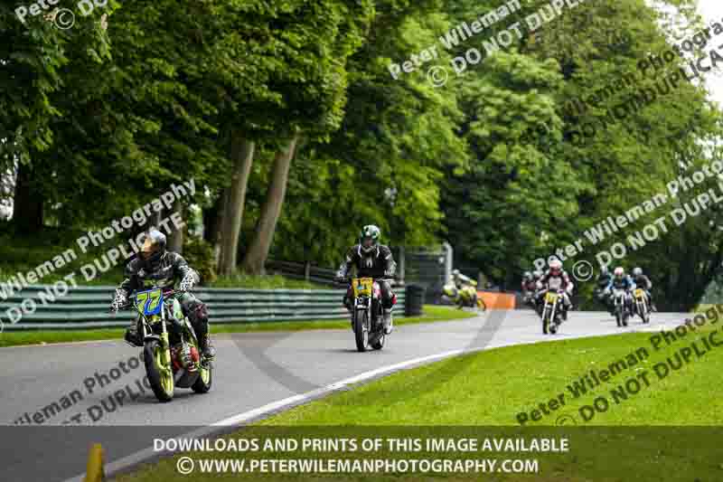 cadwell no limits trackday;cadwell park;cadwell park photographs;cadwell trackday photographs;enduro digital images;event digital images;eventdigitalimages;no limits trackdays;peter wileman photography;racing digital images;trackday digital images;trackday photos